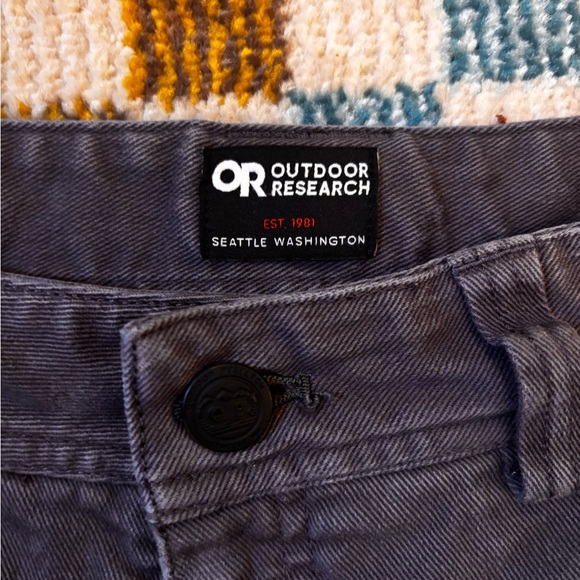 Outdoor Research Men’s Grey Goldbar Pants Size 32, 30” inseam - Picture 3 of 12